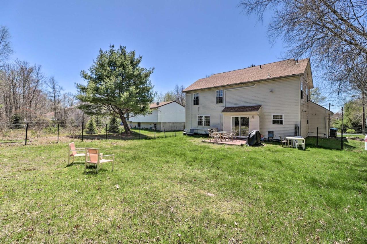 Colonial House In Quiet Area Near Camelback Resort Pocono Summit Luaran gambar