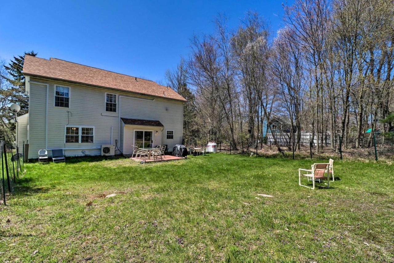 Colonial House In Quiet Area Near Camelback Resort Pocono Summit Luaran gambar